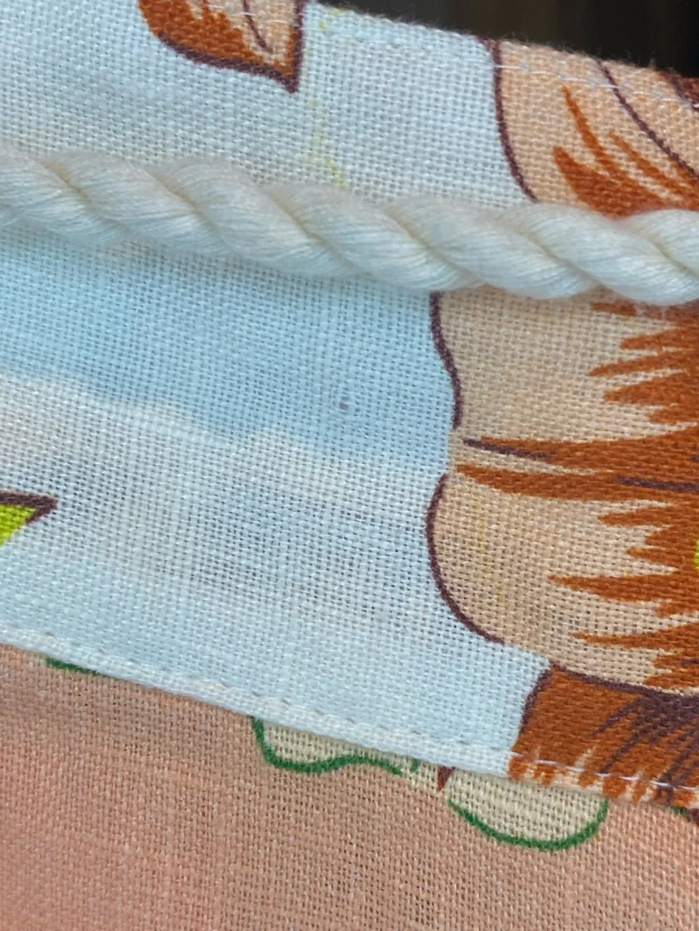 Magaschoni floral linen